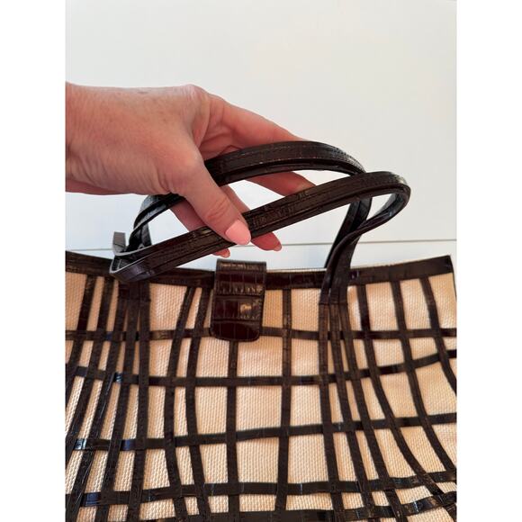 Bloomingdale's Black and Cream Shoulder Bag - Picture 6 of 8